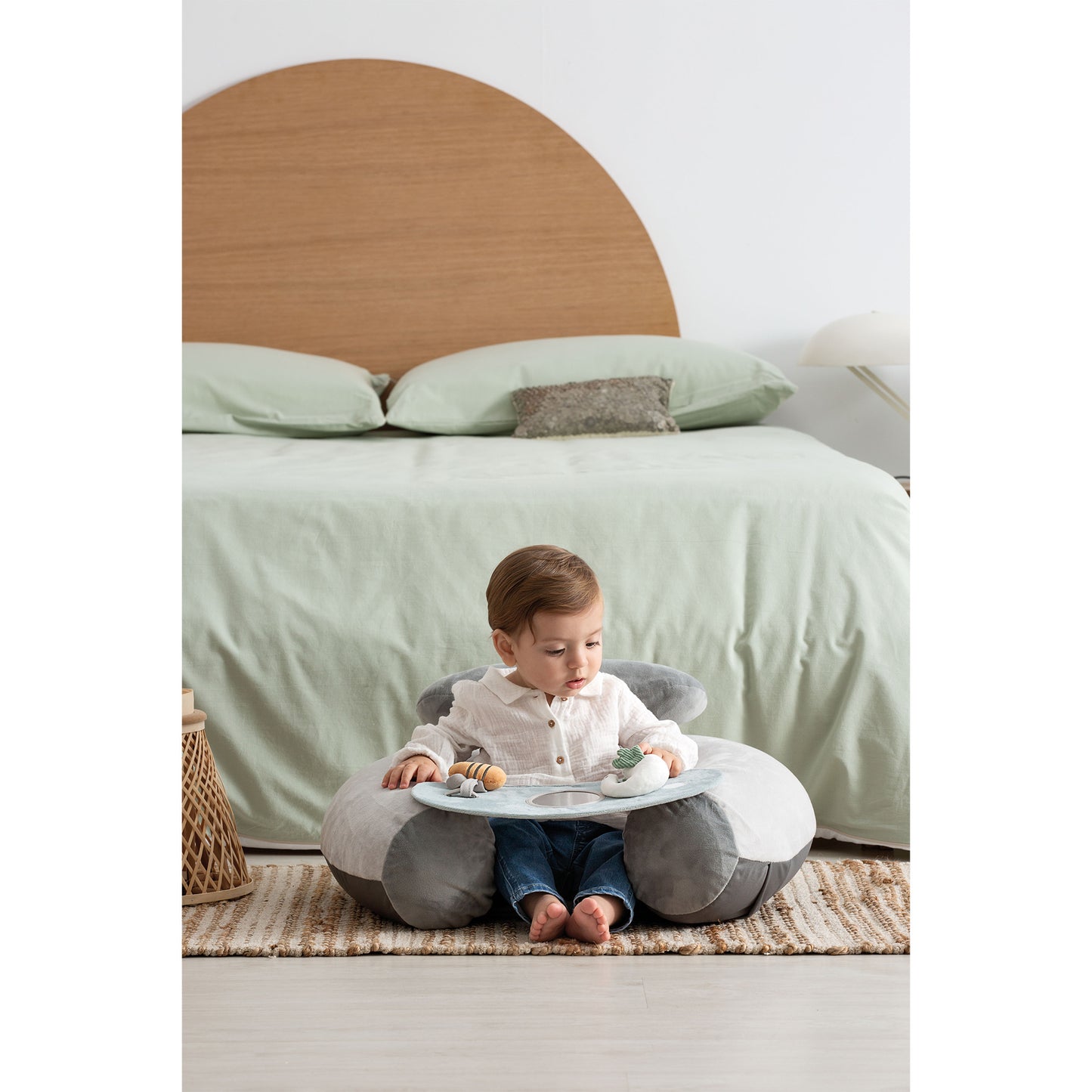 Asiento de Actividades Antivuelco Bebé Farm – Bimbidreams