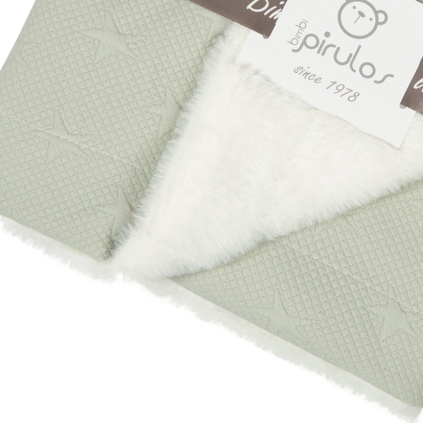Manta doble cara New Stars Verde 80x100 bimbidreams ropa para bebé niño niña accesorios gnomo kids bogotá colombia