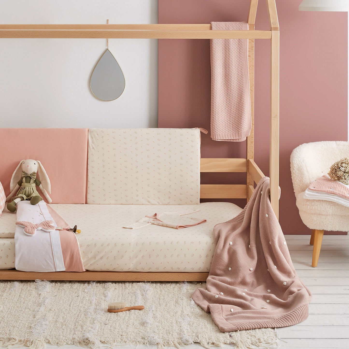 Manta doble cara tricot Dots con coralina Rosa 80x100 bimbidreams ropa para bebé niño niña accesorios gnomo kids bogotá colombia